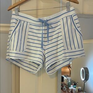 Vineyard Vines White & Light Blue Striped Drawstring Athletic Shorts